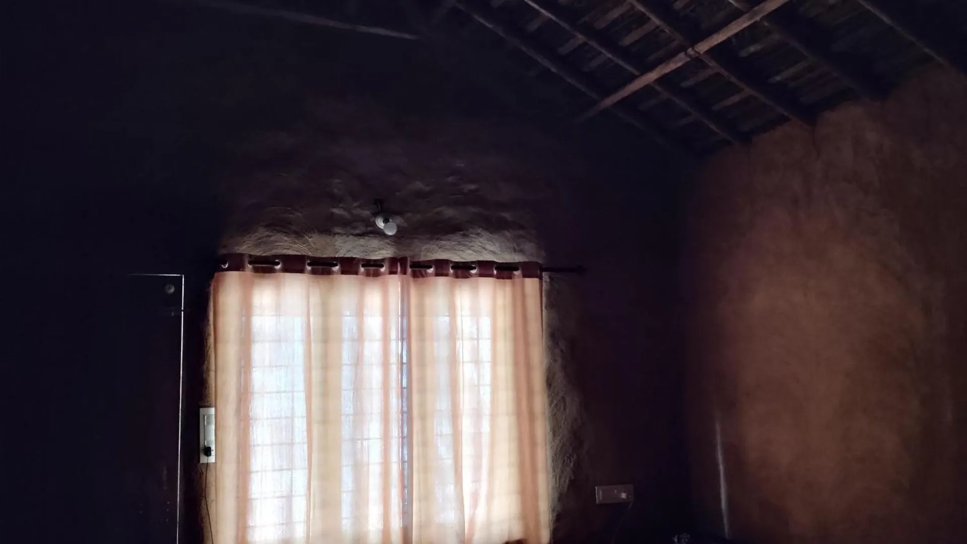 Cosmic Mud House Kanthalloor