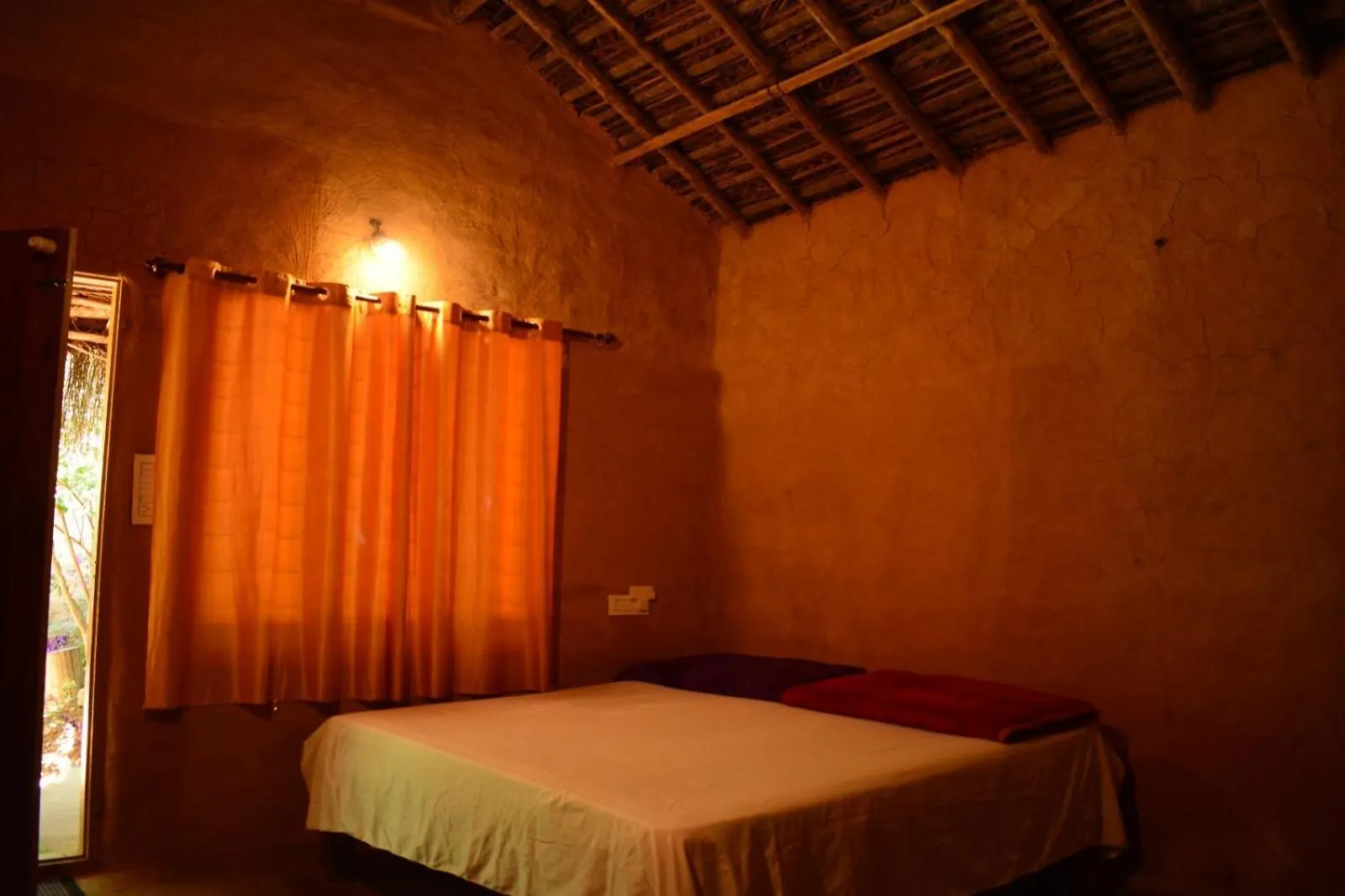 Guest house Cosmic Mud House Kanthalloor